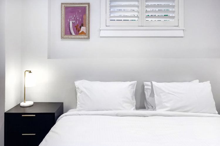 Easy Access 2BR Flat with Parking in Rose Bay