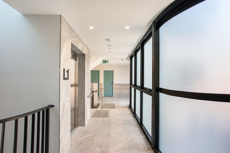 Boutique Sydney Hideaway Near Cafés & Parks