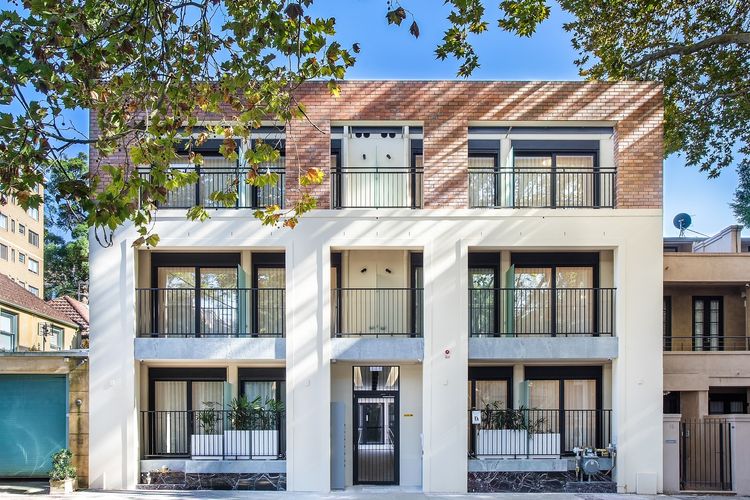 Boutique Sydney Hideaway Near Cafés & Parks