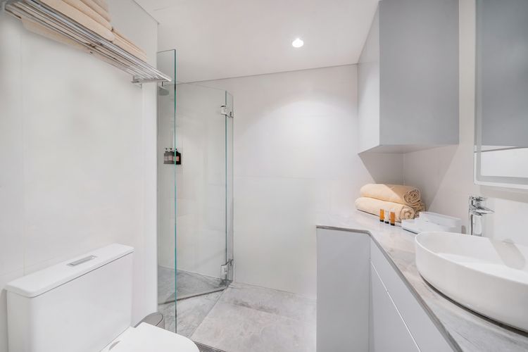Modern, clean, and ready for your refresh after a day in Sydney.