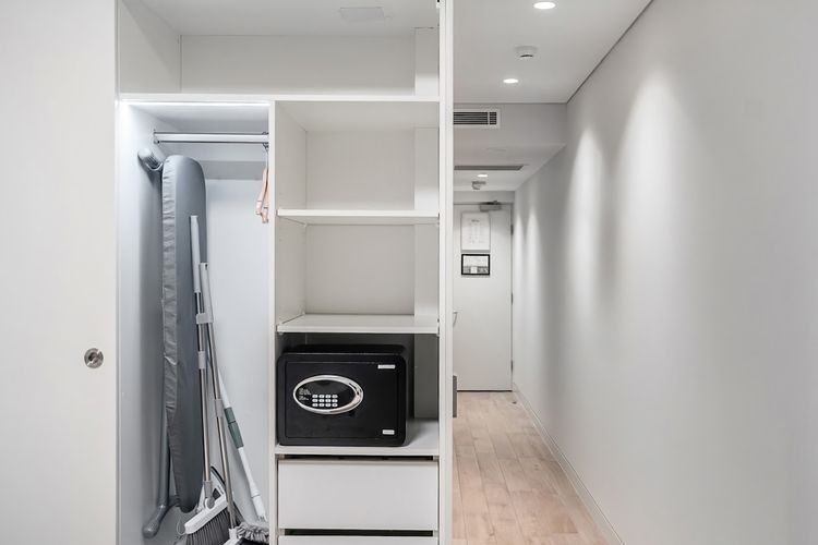 Ample storage and thoughtful touches for a seamless stay.
