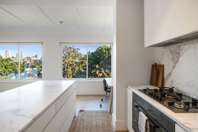 Luxe 3BR Full Floor Suite w Views Darling Point