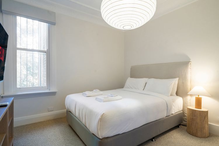 Luxe 3BR Full Floor Suite w Views Darling Point