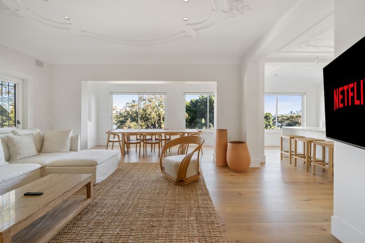 Luxe 3BR Full Floor Suite w Views Darling Point