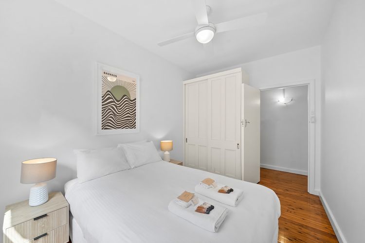 Bellevue Hill 3BR Escape w Full kitchen