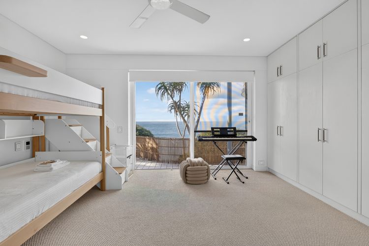 Luxury Coastal Haven with Pool in South Coogee