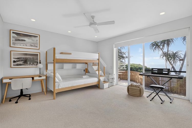 Luxury Coastal Haven with Pool in South Coogee