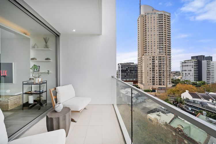 Luxury Sydney Residence | Pool, Gym & City Views