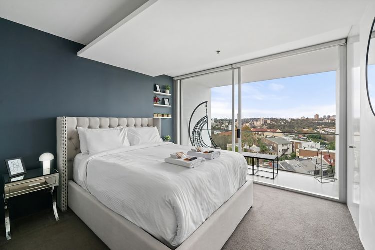 Luxury Sydney Residence | Pool, Gym & City Views