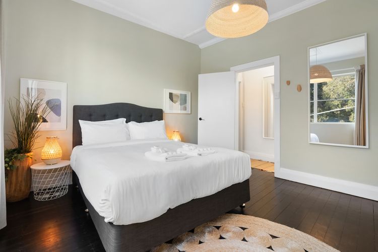 Discover restful nights and bright mornings in this welcoming bedroom, the perfect base for your Sydney exploration.