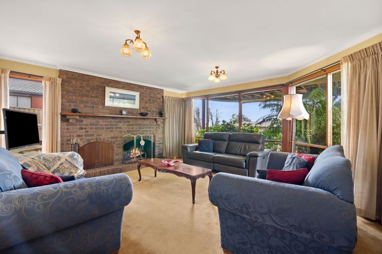 Spacious Family Retreat on Fischer 4