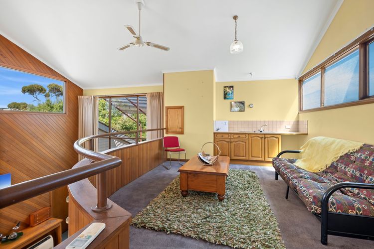 Spacious Family Retreat on Fischer 4