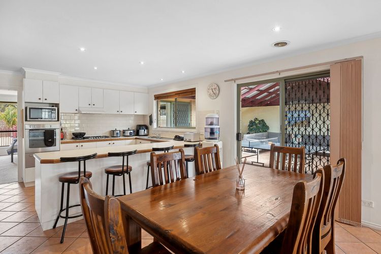 Coastal Family Retreat