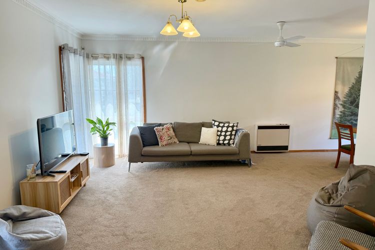Holyhead Beach Retreat
