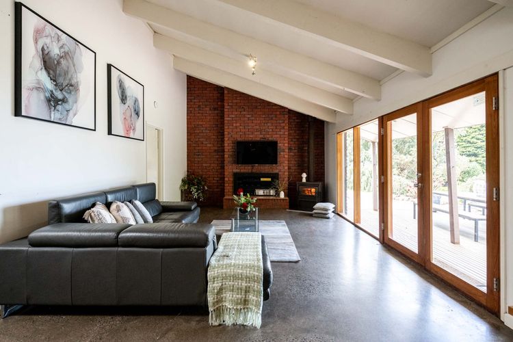 Seaside Country Escape