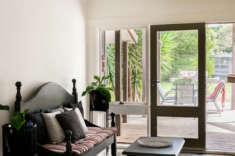 Seaside Country Escape