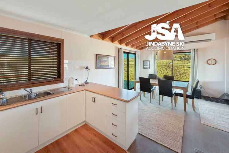 Berridale Cottage – 10 Robert Street