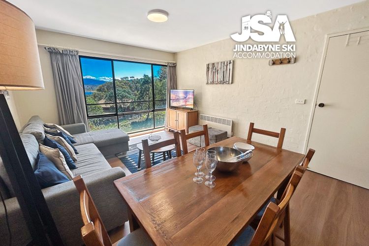 Alpine Mountain View 9