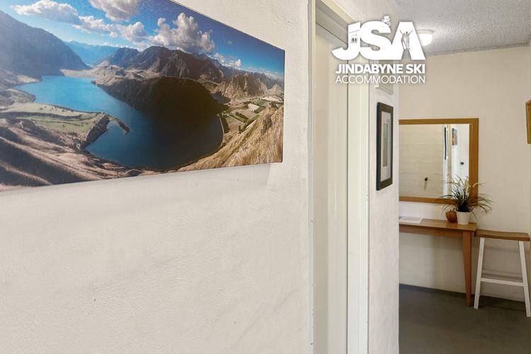 Alpine Mountain View 9