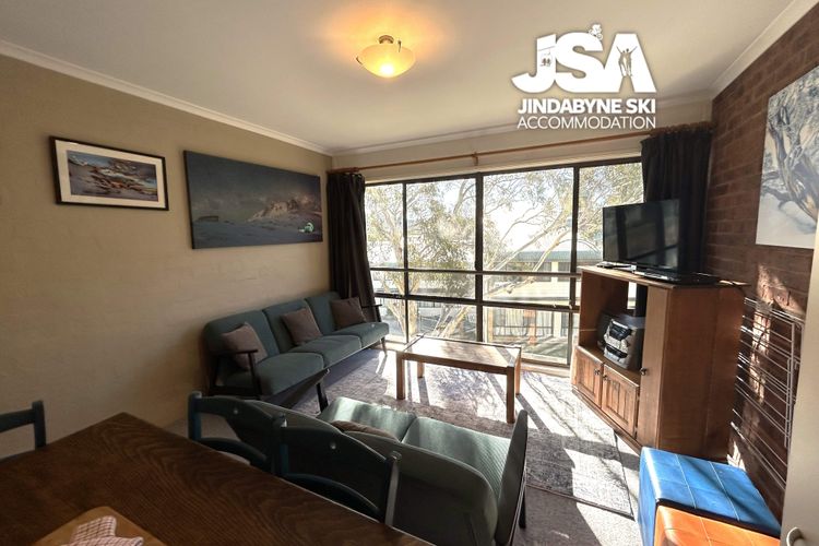 Alpine Mountain View 32