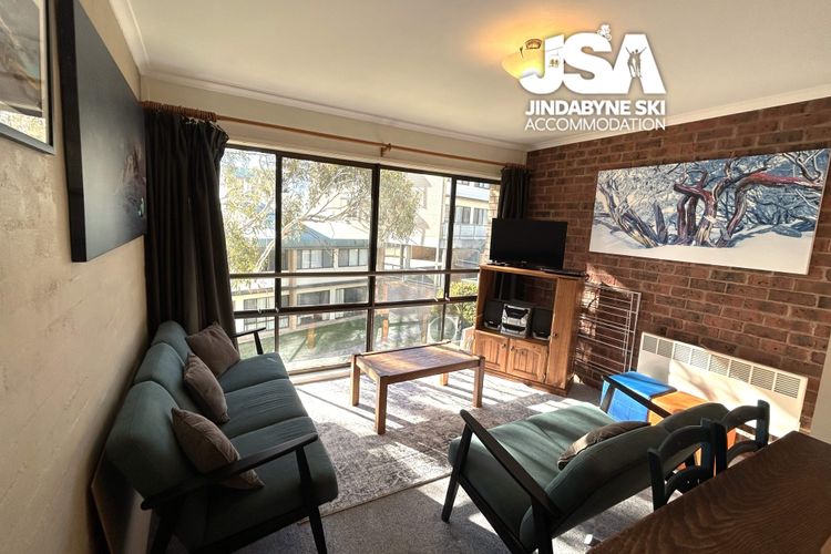 Alpine Mountain View 32