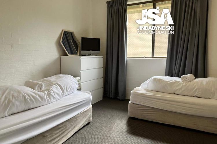 Alpine Mountain View 41