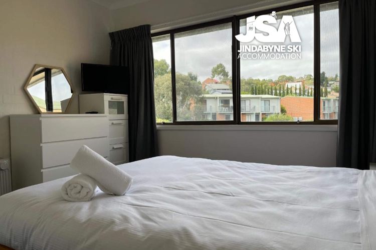 Alpine Mountain View 41