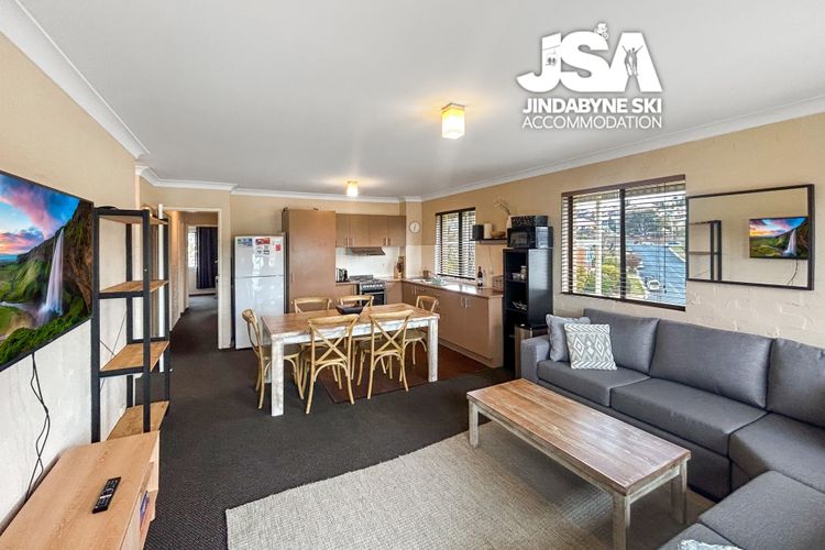 Alpine Mountain View 44