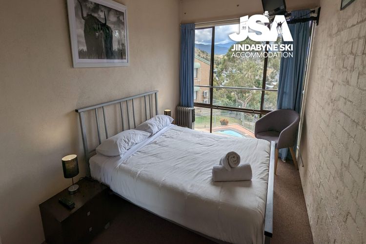 Alpine Mountain View 48