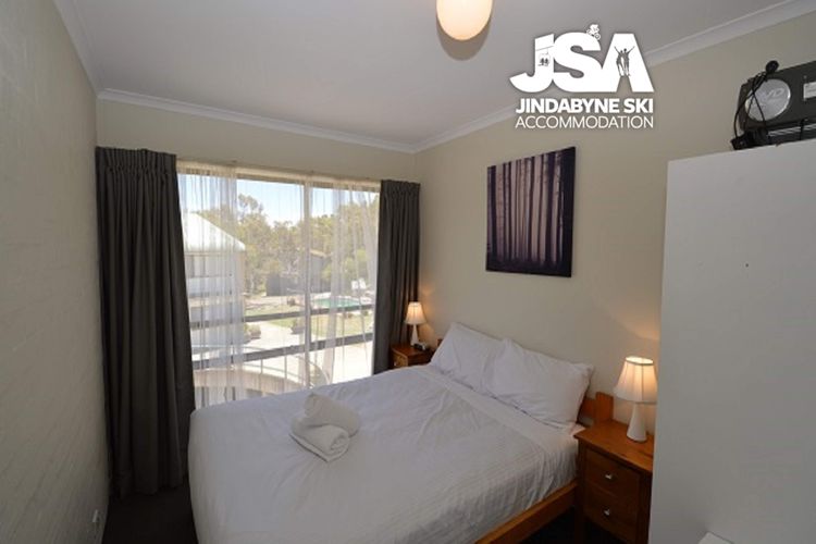 Alpine Mountain View 40