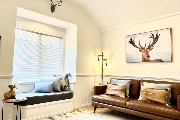 Autumn Beauty – Alpine Cottage 5