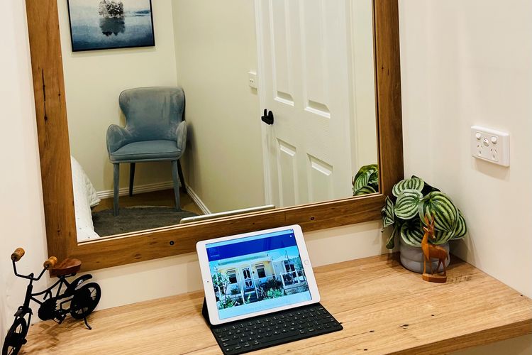 Autumn Beauty – Alpine Cottage 5