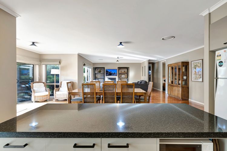 Collins Retreat – 4 Bedroom home with Pool