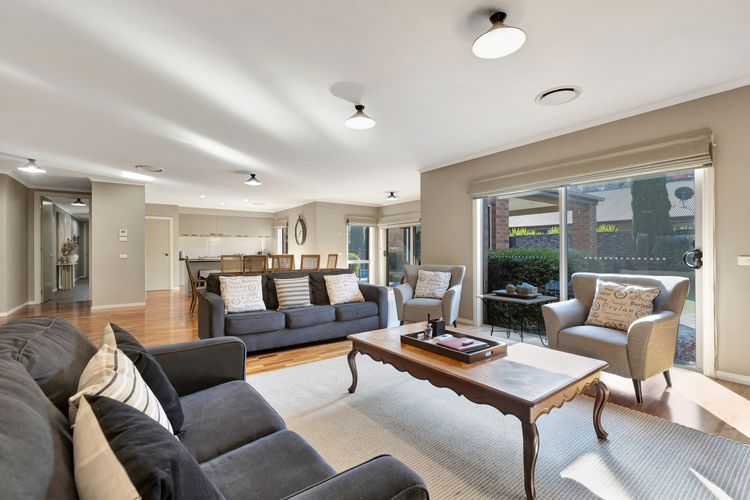 Collins Retreat – 4 Bedroom home with Pool