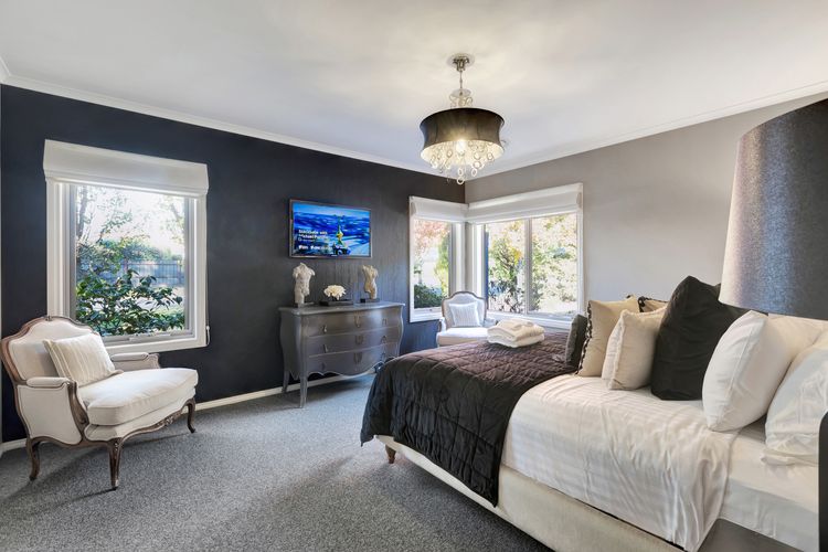 Collins Retreat – 4 Bedroom home with Pool