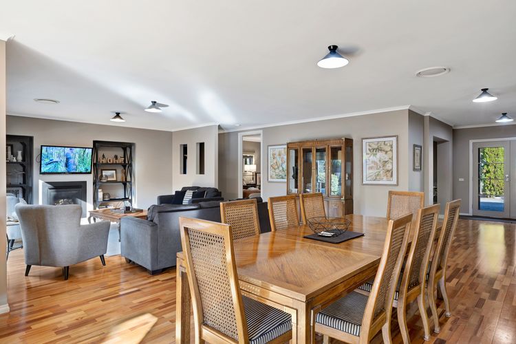 Collins Retreat – 4 Bedroom home with Pool