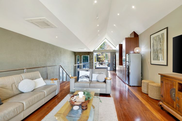 Unit 6 Centenary Park Townhouse