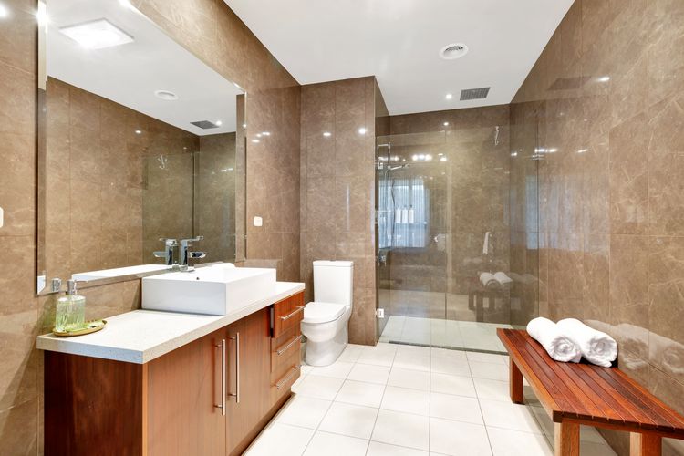 Unit 6 Centenary Park Townhouse