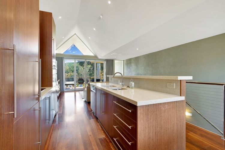 Unit 6 Centenary Park Townhouse