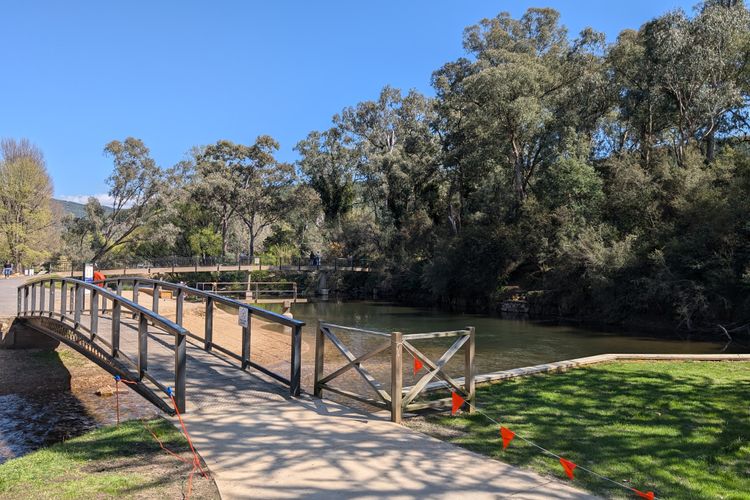 Unit 6 Centenary Park Townhouse