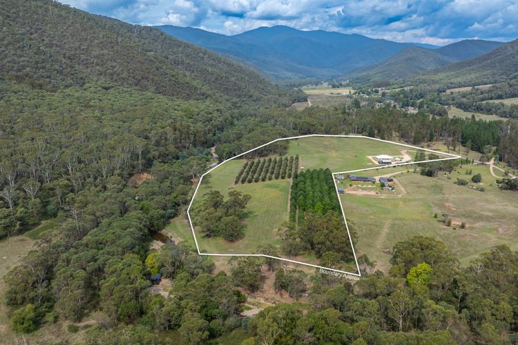 Mountain and River Retreat