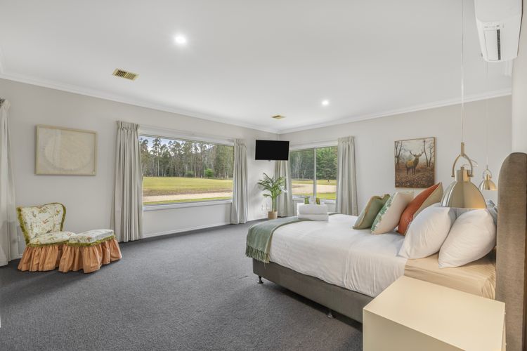 Mountain and River Retreat