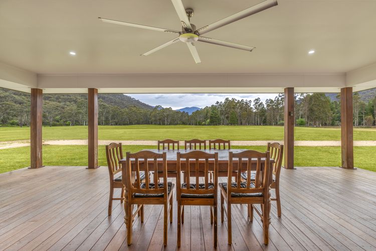 Mountain and River Retreat