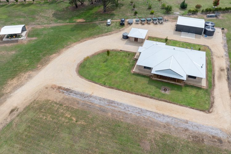 Mountain and River Retreat