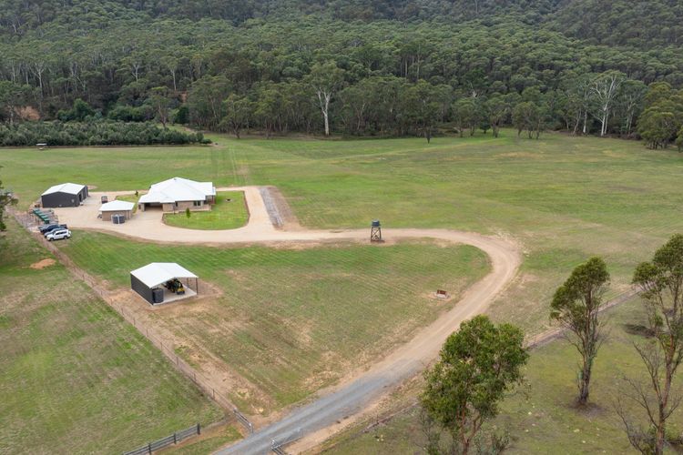 Mountain and River Retreat