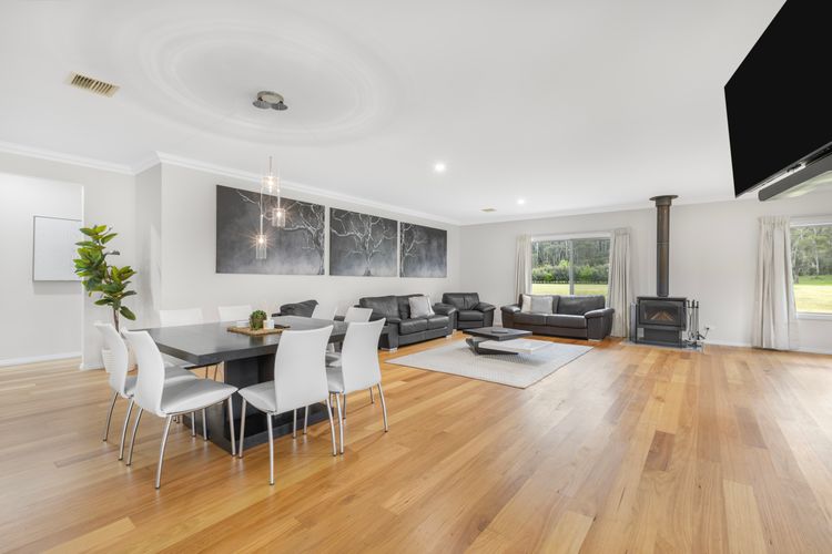 Mountain and River Retreat