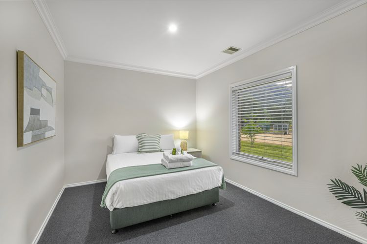 Mountain and River Retreat