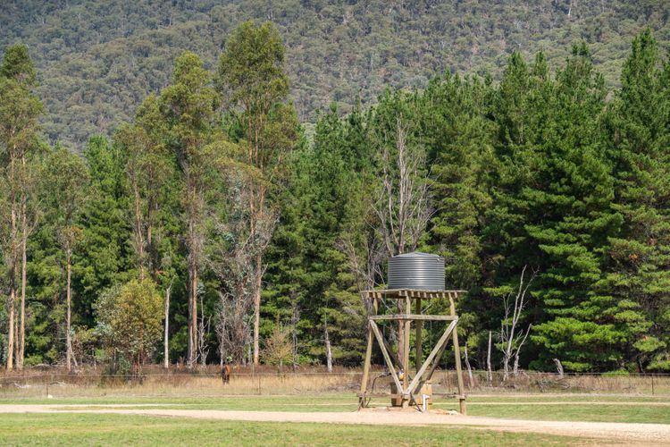 Mountain and River Retreat