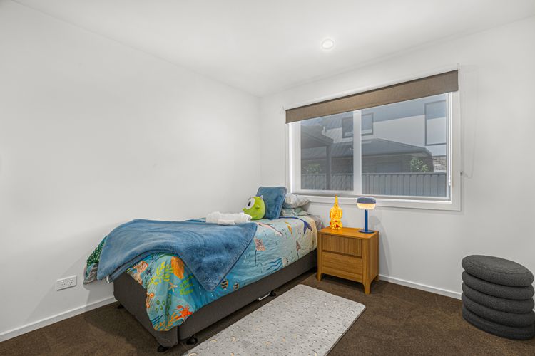 Pioneer Lane Bright Retreat