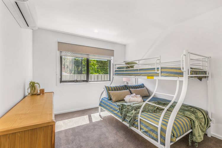 Pioneer Lane Bright Retreat